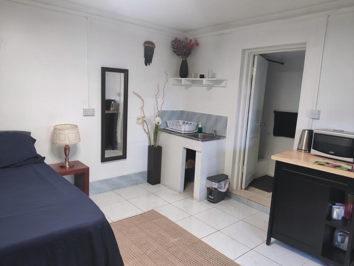 Montego Bay Garden Studio 外观 照片